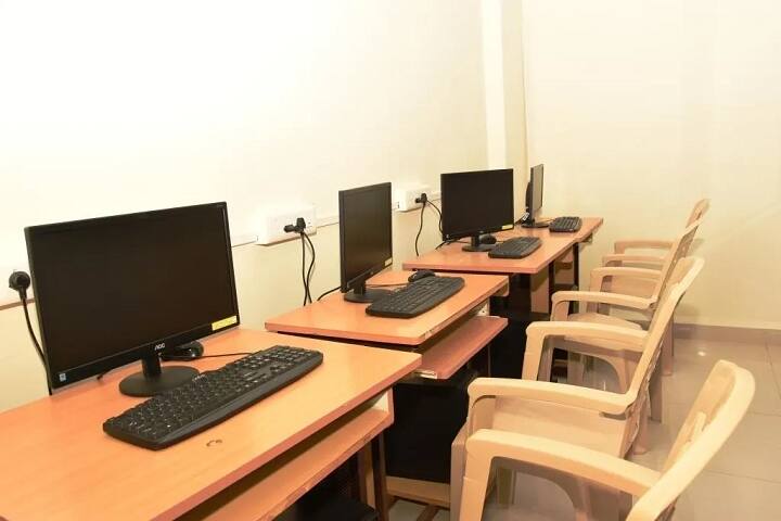 Sanjeevini Ayurveda Medical College and Hospital campus in Hubli, Karnataka, India — photo 6