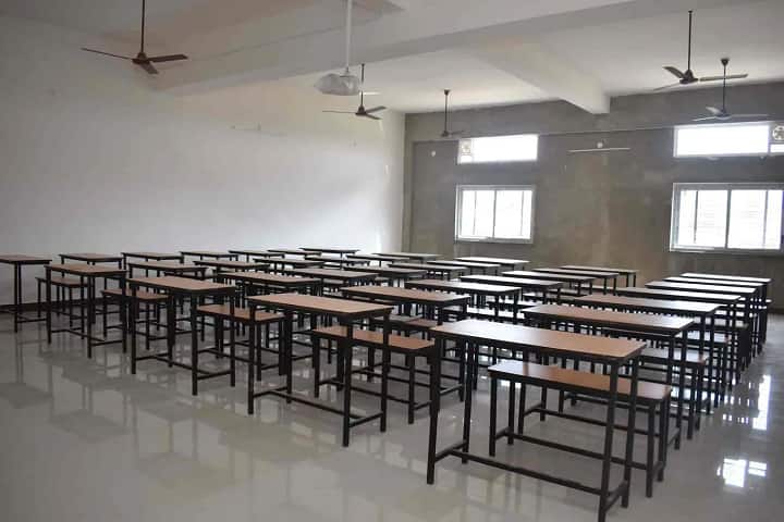 We Care College of Nursing campus in Ambikapur, Chhattisgarh, India — photo 4