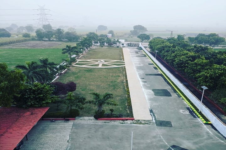 Nanotech Institute of Pharmacy campus in Ghaziabad, Uttar Pradesh, India — photo 2
