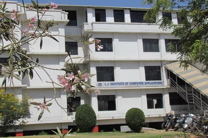 LJ Institute of Computer Applications campus in Ahmedabad, Gujarat, India — photo 3