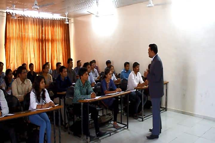LJ Institute of Computer Applications campus in Ahmedabad, Gujarat, India — photo 4
