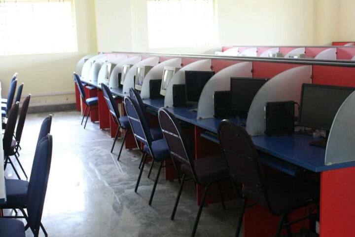 Rosy Royal Homoeopathic Medical College and Hospital campus in Mallapura, Karnataka, India — photo 2