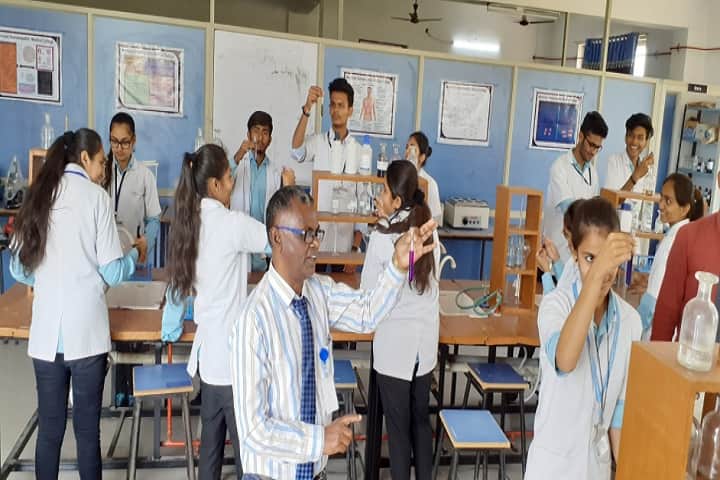 Merchant Homeopathic Medical College campus in Mehsana, Gujarat, India — photo 3