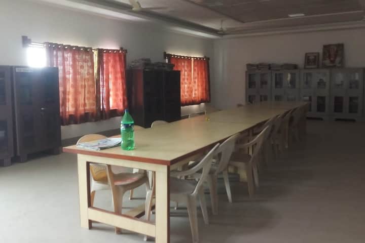 Mission College of Pharmacy campus in Varanasi, Uttar Pradesh, India — photo 4