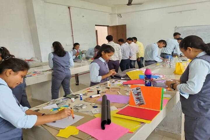 Mission College of Pharmacy campus in Varanasi, Uttar Pradesh, India — photo 6