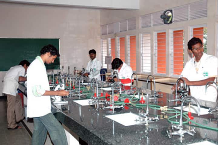 Mallige College of Pharmacy campus in Bangalore, Karnataka, India — photo 2