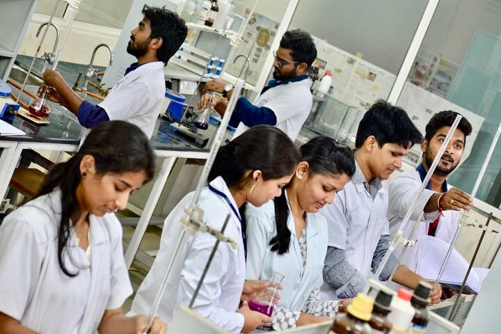 Malla Reddy Pharmacy College campus in Rangareddy, Telangana, India — photo 2