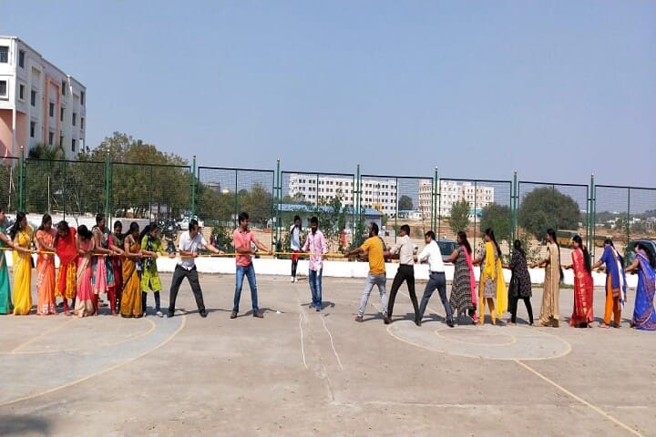 Malla Reddy Pharmacy College campus in Rangareddy, Telangana, India — photo 5