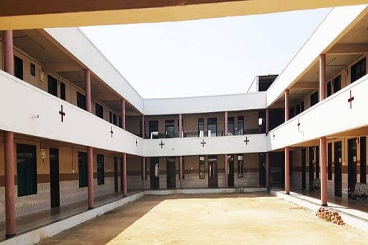 Jay Jalaram Ayurvedic Medical College campus in Godhra, Gujarat, India — photo 1