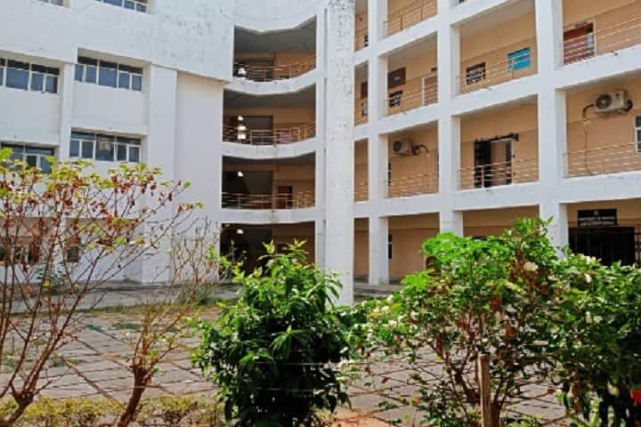 University of Mumbai Law Academy campus in Mumbai, Maharashtra, India — photo 1