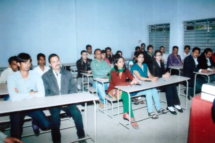 Sandipani Law College campus in Ujjain, Madhya Pradesh, India — photo 4