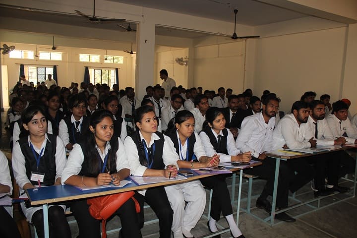 RS Banaras Law College campus in Varanasi, Uttar Pradesh, India — photo 3