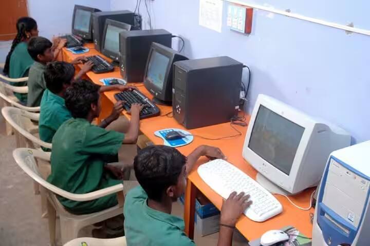 Annai JKK Sampoorani Ammal College of Nursing campus in Namakkal, Tamil Nadu, India — photo 3