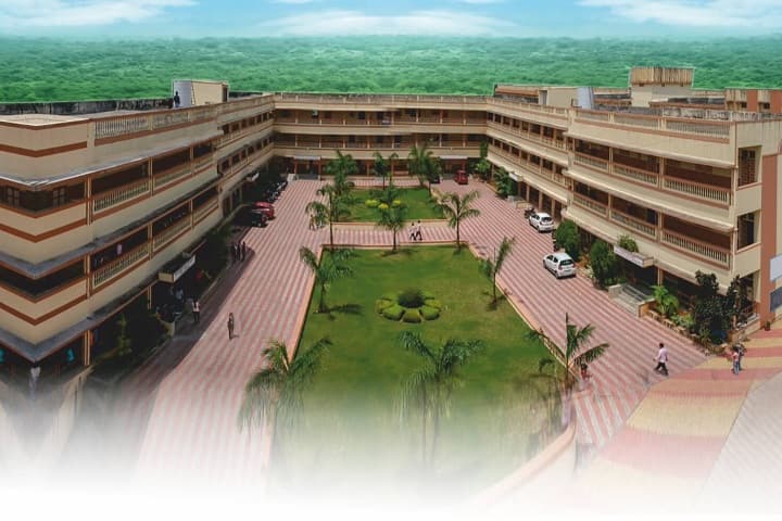 Vidyabharti Trust College of Master in Computer Application campus in Surat, Gujarat, India — photo 2