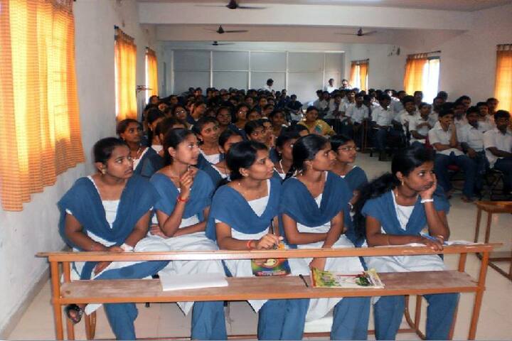 Koringa College of Pharmacy campus in Korangi, Andhra Pradesh, India — photo 3