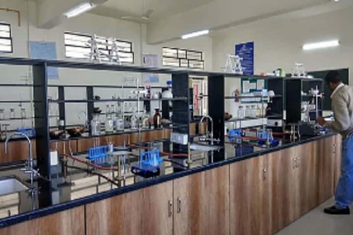 KK Wagh Institute of Pharmacy campus in Chandori, Maharashtra, India — photo 2