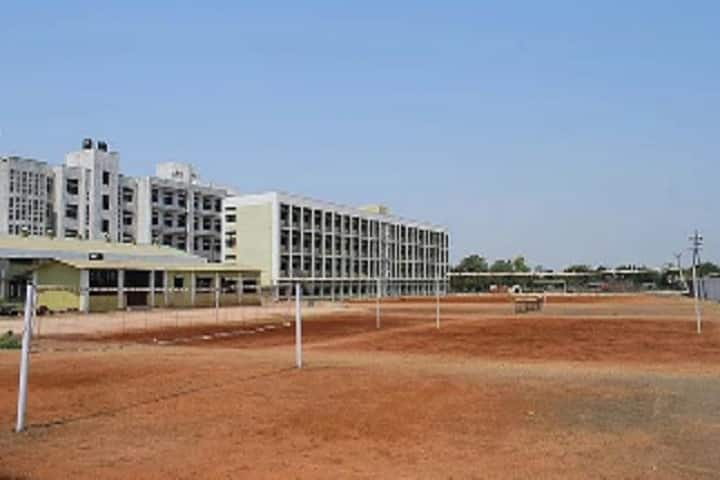 KK Wagh Institute of Pharmacy campus in Chandori, Maharashtra, India — photo 6