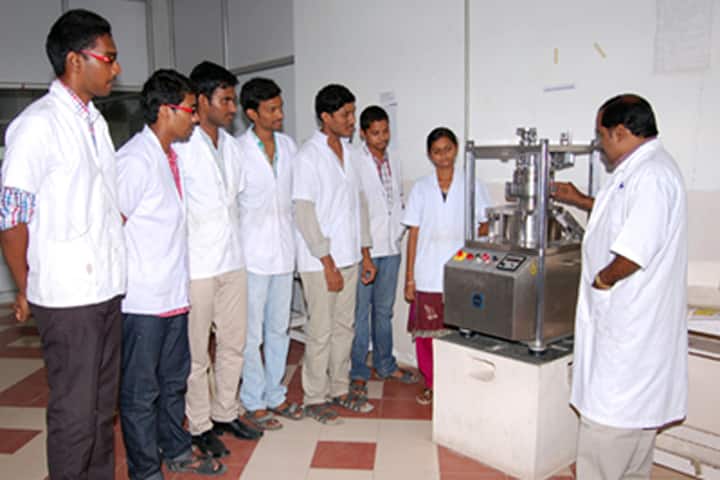 KK College of Pharmacy campus in Chennai, Tamil Nadu, India — photo 6