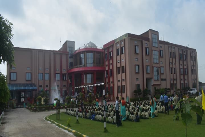 King's Eden College of Pharmacy campus in Mau, Uttar Pradesh, India — photo 1