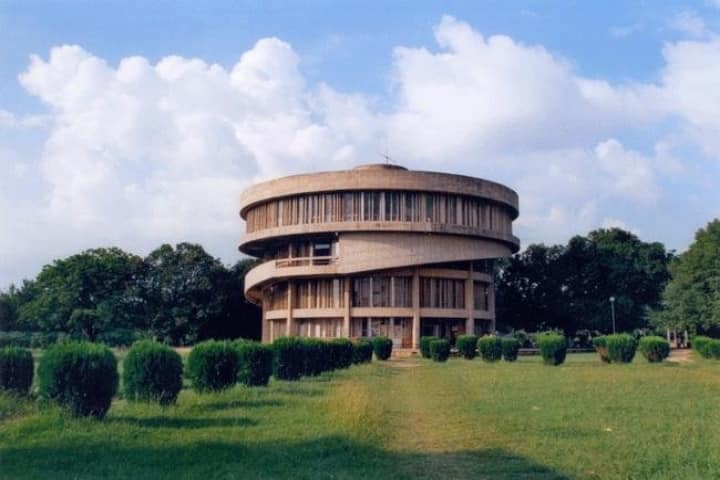 Panjab University campus in Chandigarh, India — photo 2
