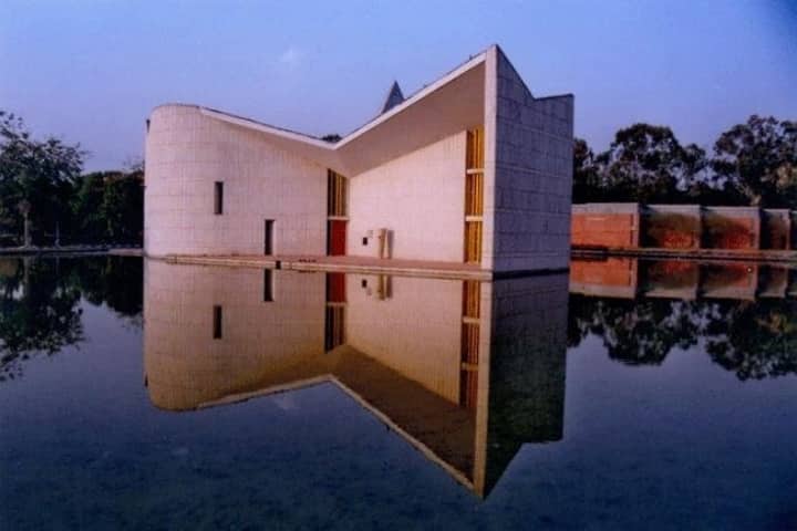 Panjab University campus in Chandigarh, India — photo 3