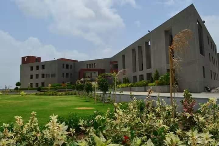 Indian Institute of Ayurved Research and Hospital campus in Rajkot, Gujarat, India — photo 1