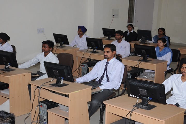 Khalsa College of Pharmacy campus in Amritsar, Punjab, India — photo 5
