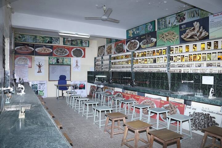 Shri Gajanan Maharaj Sansthan's Ayurved Mahavidyalaya campus in Pusad, Maharashtra, India — photo 3