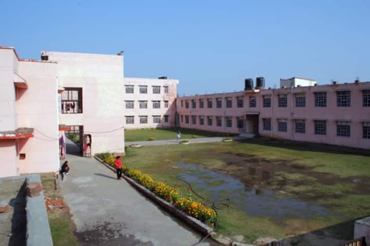 Adarsh College of Nursing campus in Patiala, Punjab, India — photo 1