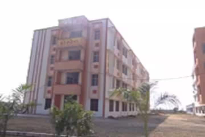 KJ Institute of Ayurveda and Research campus in Vadodara, Gujarat, India — photo 5