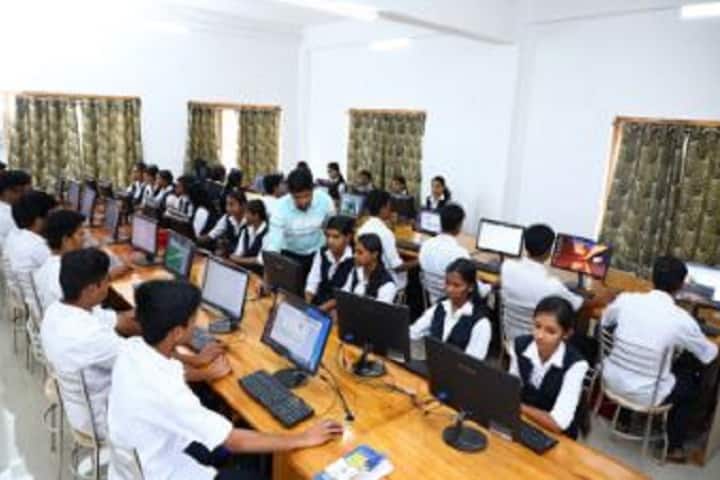 Carmelgiri College campus in Idukki, Kerala, India — photo 5