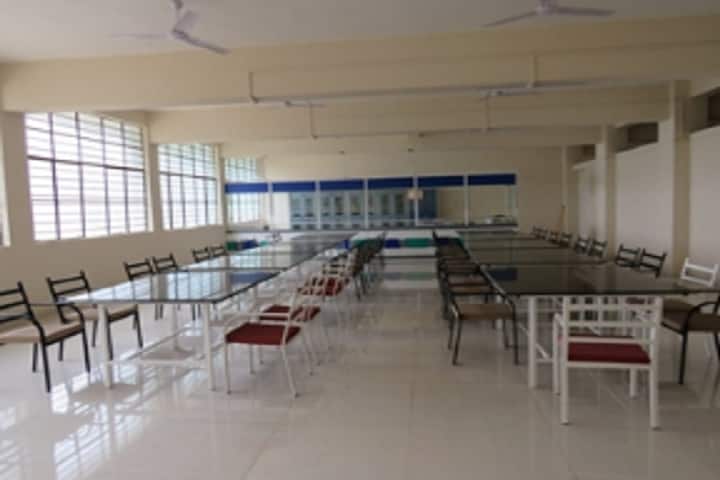 Dr Bapuji Salunkhe Institute of Pharmacy campus in Miraj, Maharashtra, India — photo 4