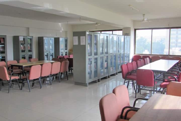 SKUM College of Physiotherapy campus in Ahmedabad, Gujarat, India — photo 6
