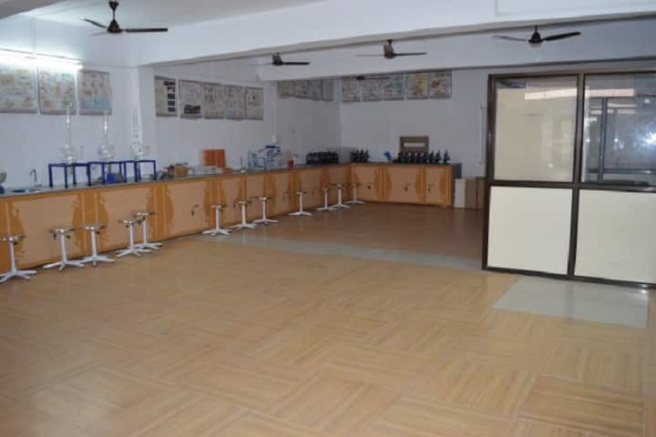 Jay Jalaram Homeopathic Medical College campus in Panchmahal, Gujarat, India — photo 4
