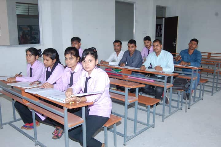 Maa Sharda Pharmacy College campus in Faizabad, Uttar Pradesh, India — photo 5
