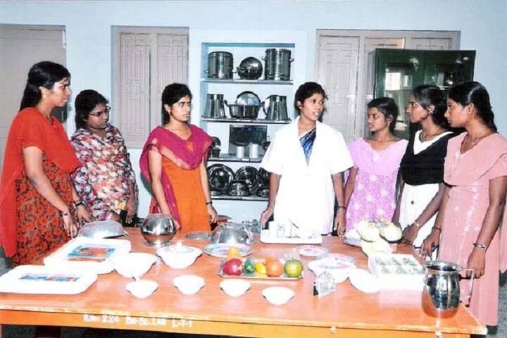St Xavier School and College of Nursing campus in Thanjavur, Tamil Nadu, India — photo 4