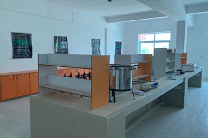 Maa Saraswati Paramedical Institute campus in Ghazipur, Uttar Pradesh, India — photo 4