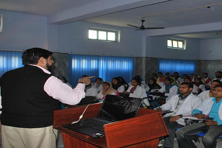 Jamia Tibbiya Deoband campus in Saharanpur, Uttar Pradesh, India — photo 5