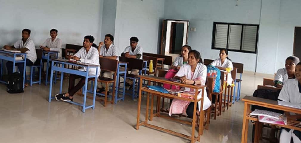 Vasantprabha College of Physiotherapy campus in Buldhana, Maharashtra, India — photo 2