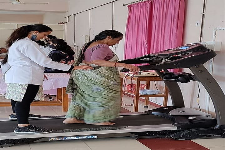 Pioneer Homoeopathic Medical College and Hospital campus in Vadodara, Gujarat, India — photo 6