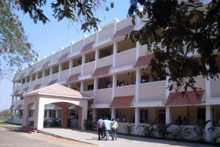 Tamilnadu College of Engineering campus in Karumathampatti, Tamil Nadu, India — photo 1