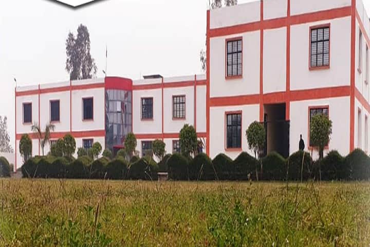 Maa Gayatri Institute of Pharmacy College campus in Moradabad, Uttar Pradesh, India — photo 1