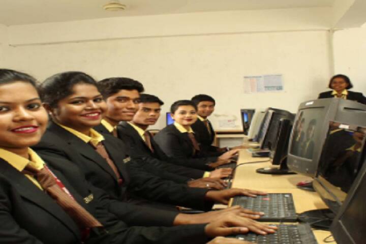 Gurukul Management Studies campus in Kolkata, West Bengal, India — photo 2