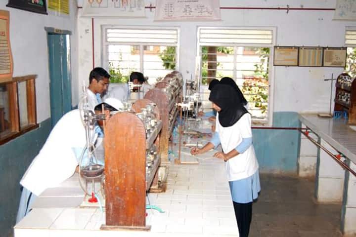 Luqman College of Pharmacy campus in Kalaburagi, Karnataka, India — photo 3