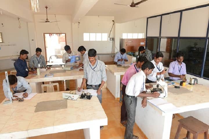 Thirumalai Engineering College campus in Kanchipuram, Tamil Nadu, India — photo 6