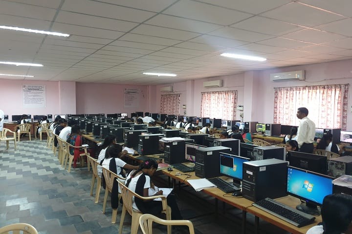 Trichy Engineering College campus in Tiruchirappalli, Tamil Nadu, India — photo 4