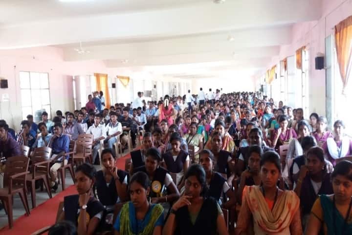 Vandayar Engineering College campus in Thanjavur, Tamil Nadu, India — photo 6