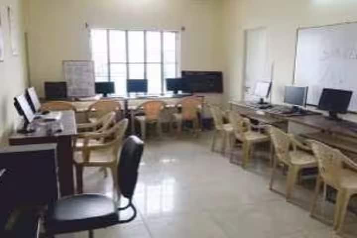 Apex College of Nursing campus in Varanasi, Uttar Pradesh, India — photo 6