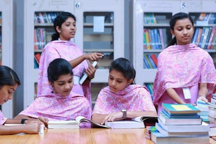 St Thomas College of Nursing campus in Changanassery, Kerala, India — photo 3