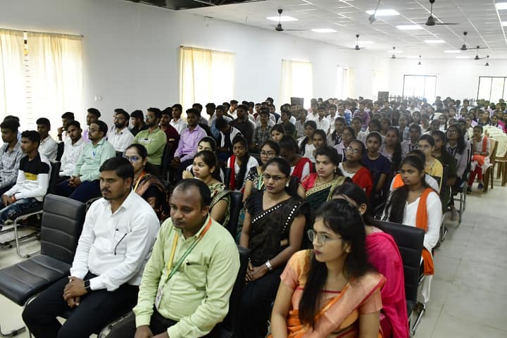 Karanjekar College of Engineering and Management campus in Bhandara, Maharashtra, India — photo 4